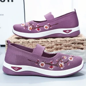 Sneakers Non-slipSoft Sole Mom Summer Breathable Mesh Embroidery Casual Shoes for Women Comfort Lightweight Flat Sneakers Women