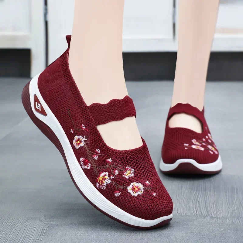 Sneakers Non-slipSoft Sole Mom Summer Breathable Mesh Embroidery Casual Shoes for Women Comfort Lightweight Flat Sneakers Women 19 Sneakers Non-slipSoft Sole Mom Summer Breathable Mesh Embroidery Casual Shoes for Women Comfort Lightweight Flat Sneakers Women - Image 2